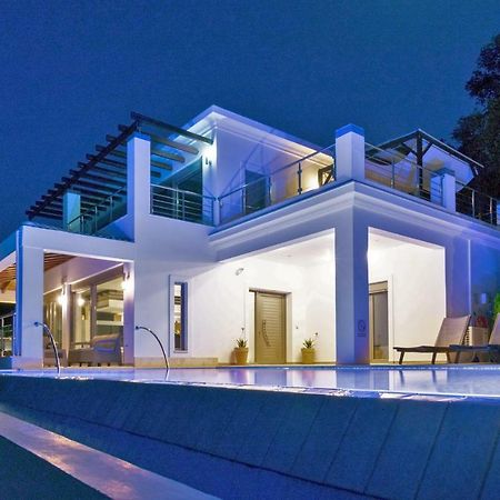 Ionian Pearl Luxury Spa Villa Mesongí Екстериор снимка