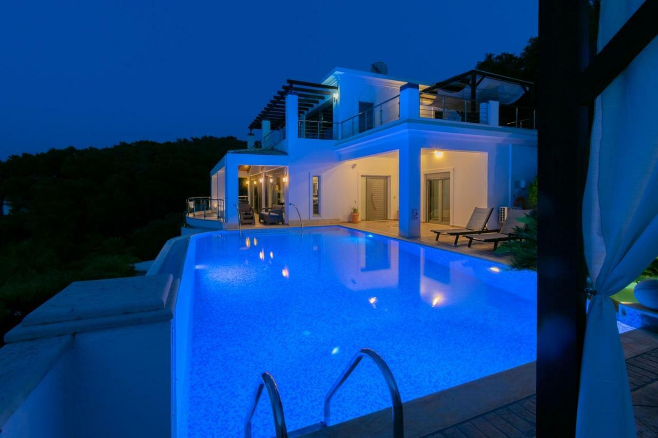 Ionian Pearl Luxury Spa Villa Mesongí Екстериор снимка